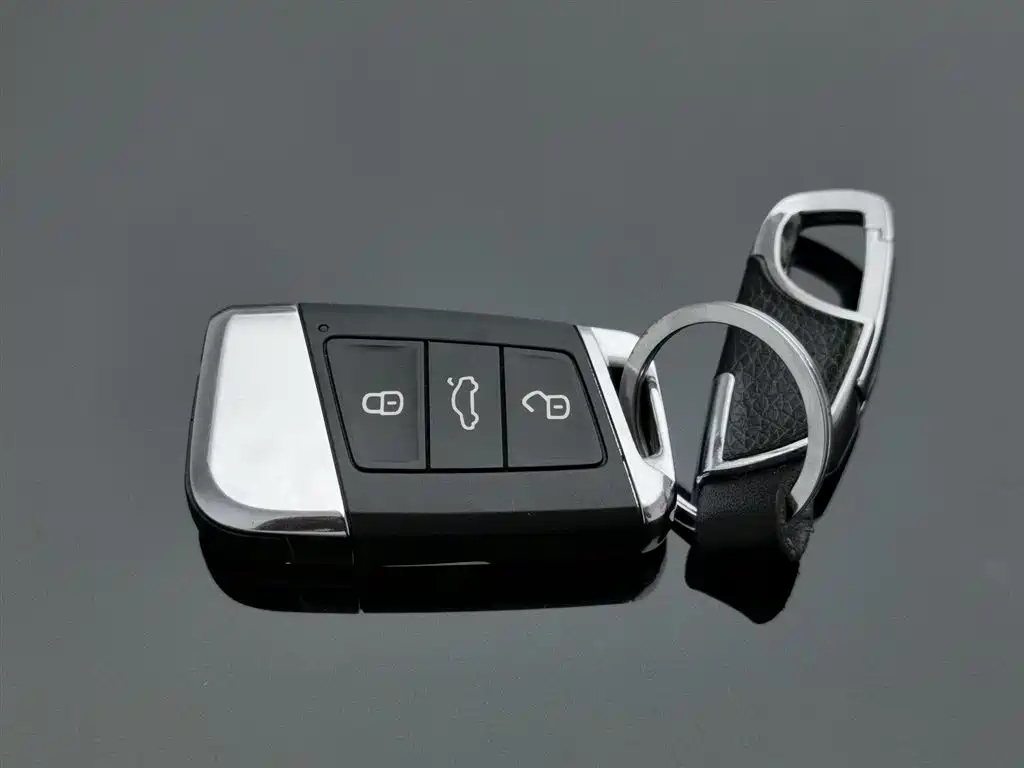 VOLKSWAGEN MAGOTAN 2018