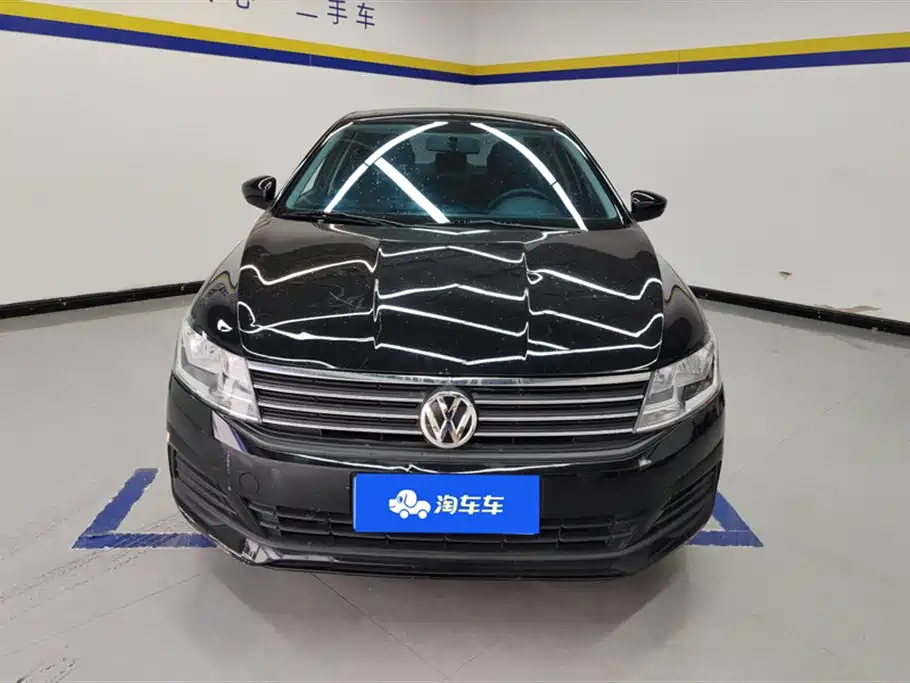 VOLKSWAGEN LAVIDA 2019