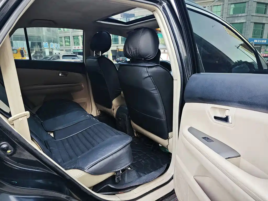 BYD S6 2013