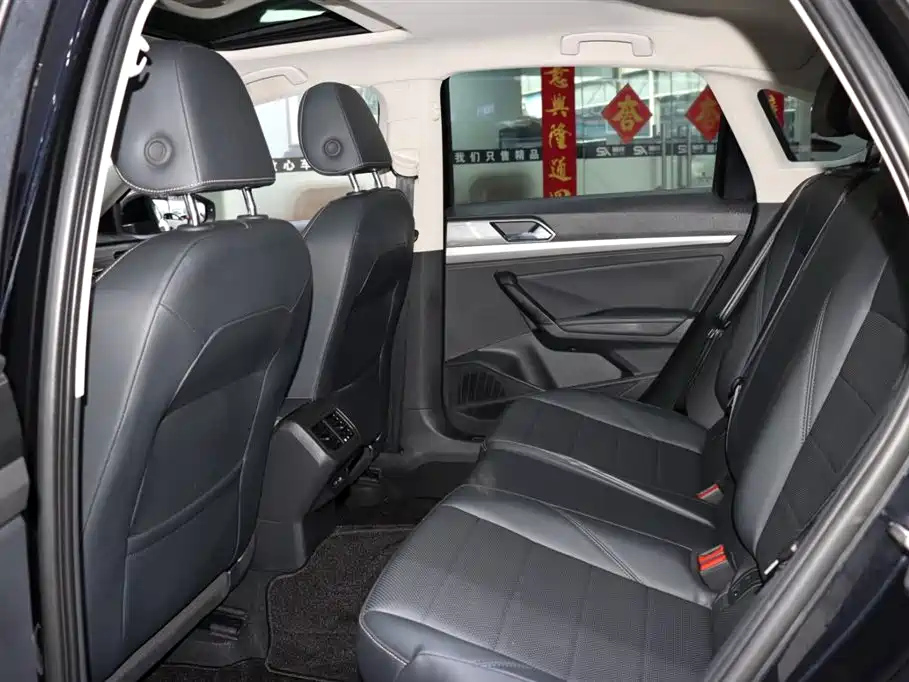 VOLKSWAGEN LAVIDA 2022