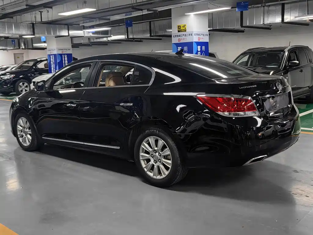 BUICK LACROSSE 2012