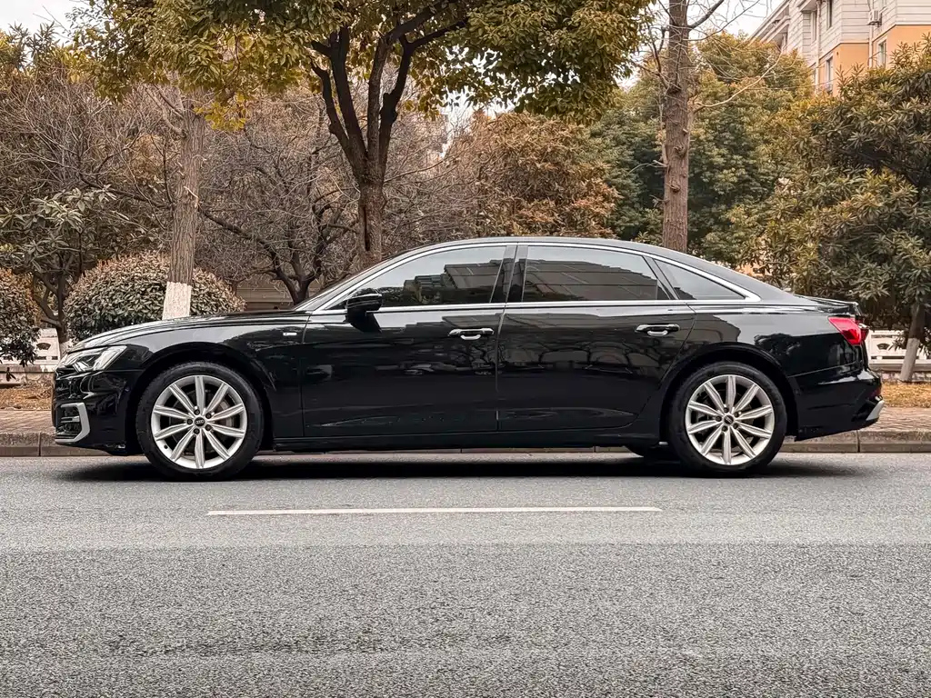AUDI A6L 2024
