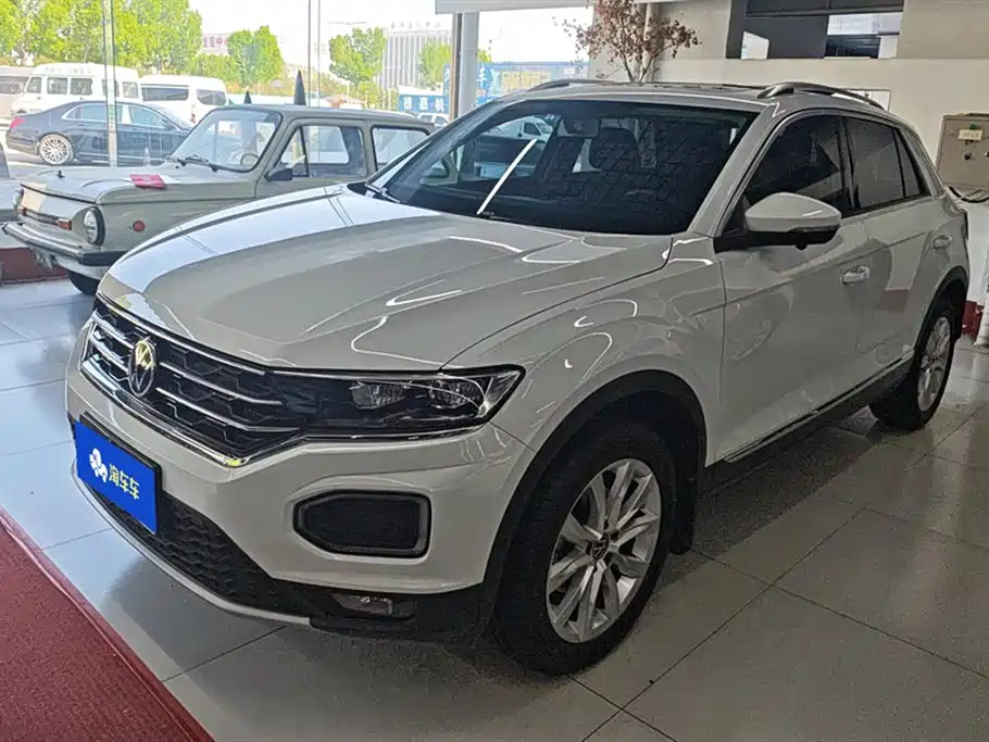 VOLKSWAGEN T-ROC TANGE 2021