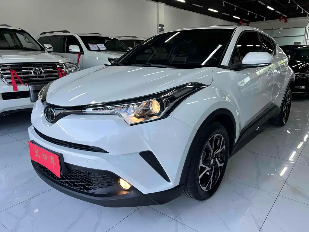 TOYOTA C-HR 2021