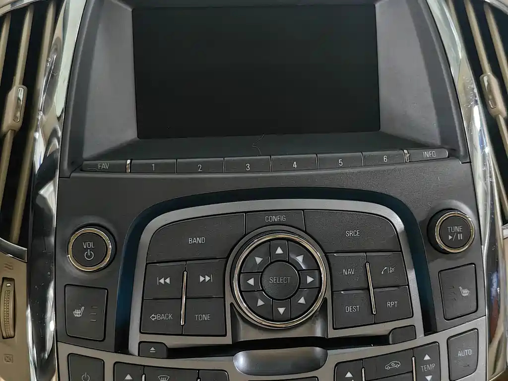 BUICK LACROSSE 2012