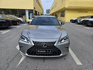 LEXUS ES  2021