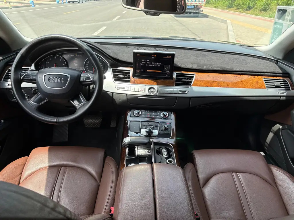 AUDI A8 2013