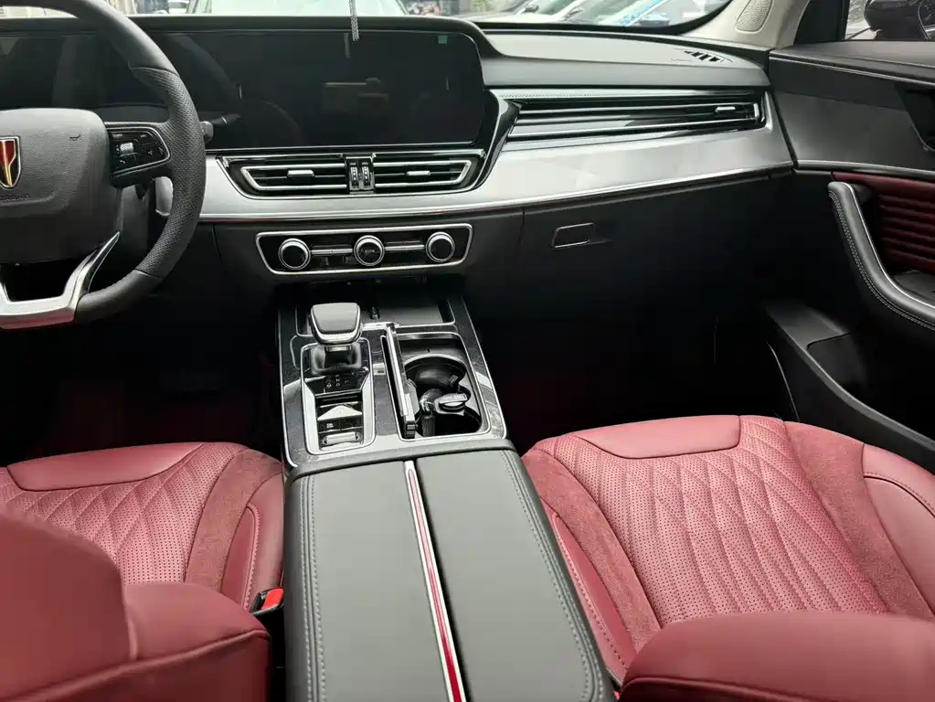HONGQI HS5 2025