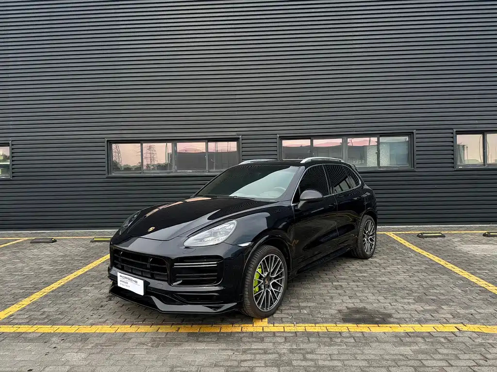 PORSCHE CAYENNE 2011