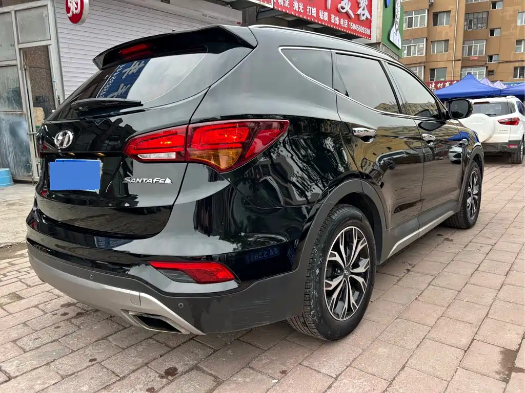 HYUNDAI SANTAFE 2017