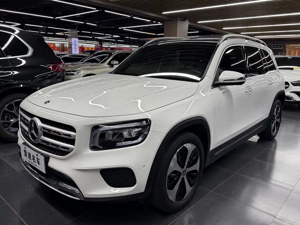 MERCEDES BENZ GLB 2022