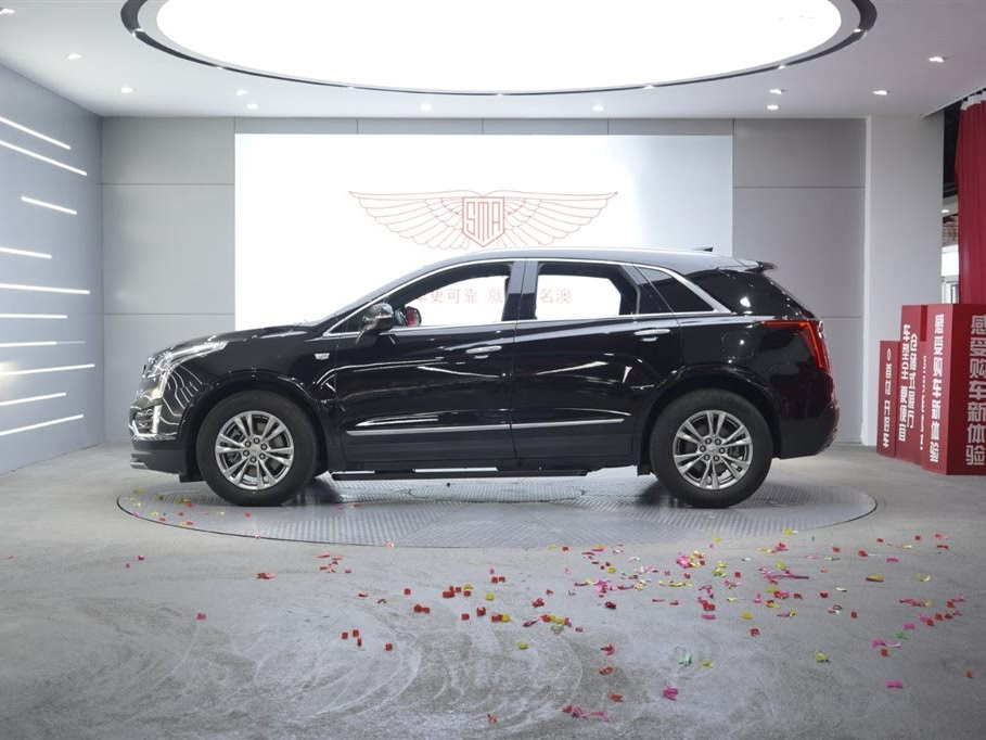 CADILLAC XT5 2021
