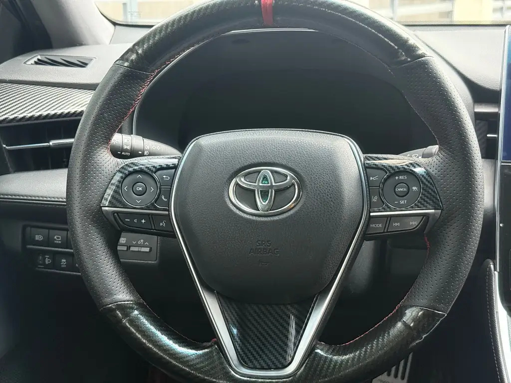 TOYOTA AVALON 2022