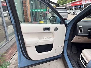 LI AUTO L8  2024 YEAR PRO 2024