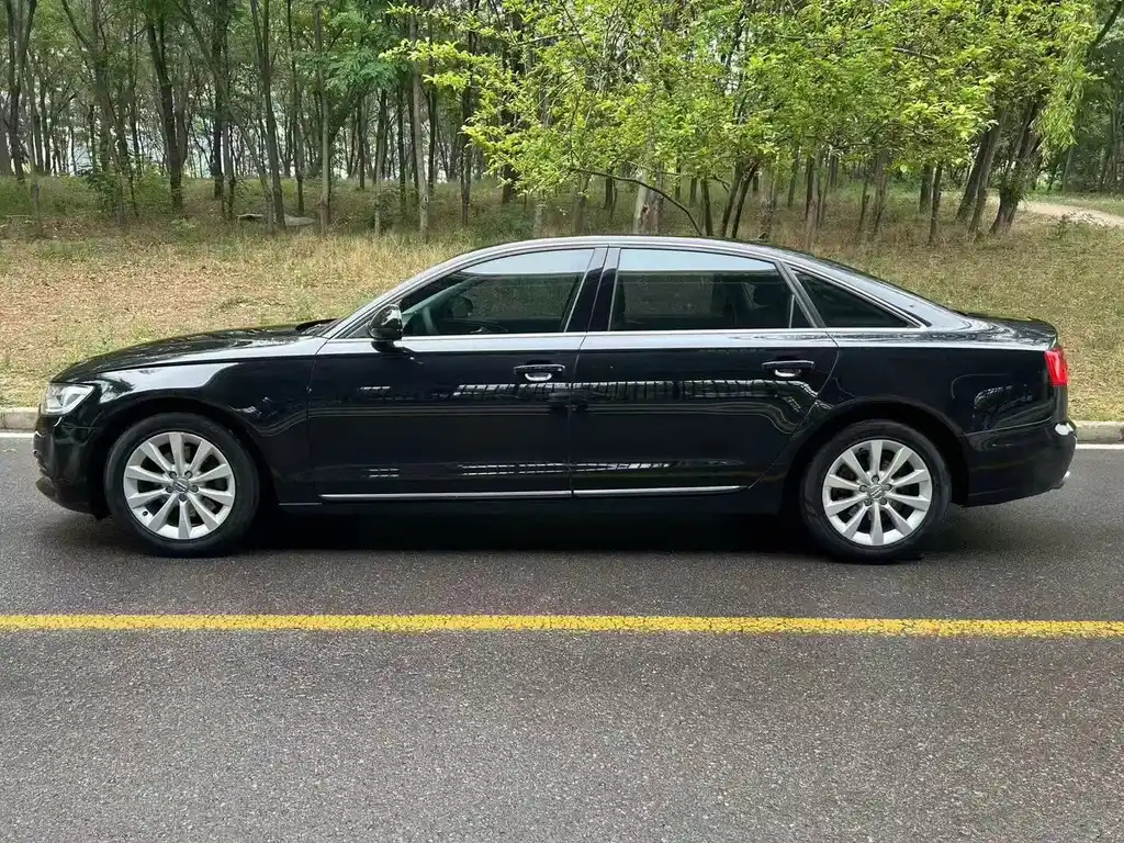 AUDI A6L 2012