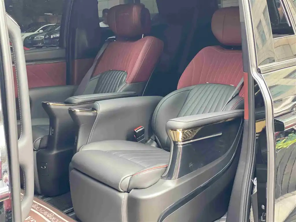 TRUMPCHI M8 2024