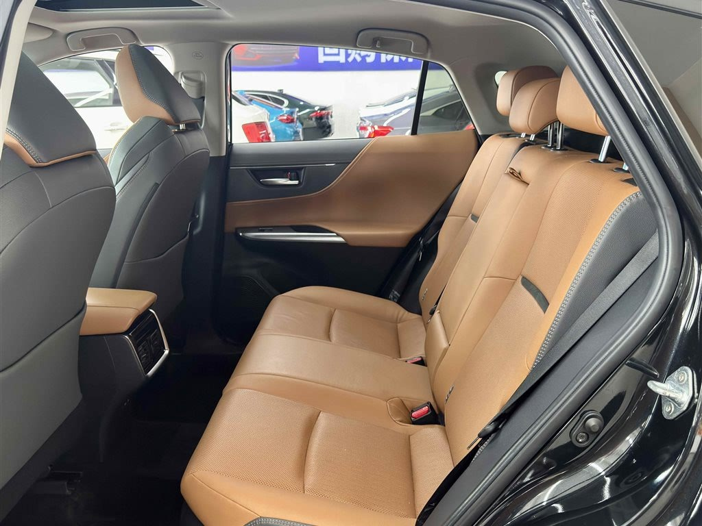 TOYOTA VENZA 2023
