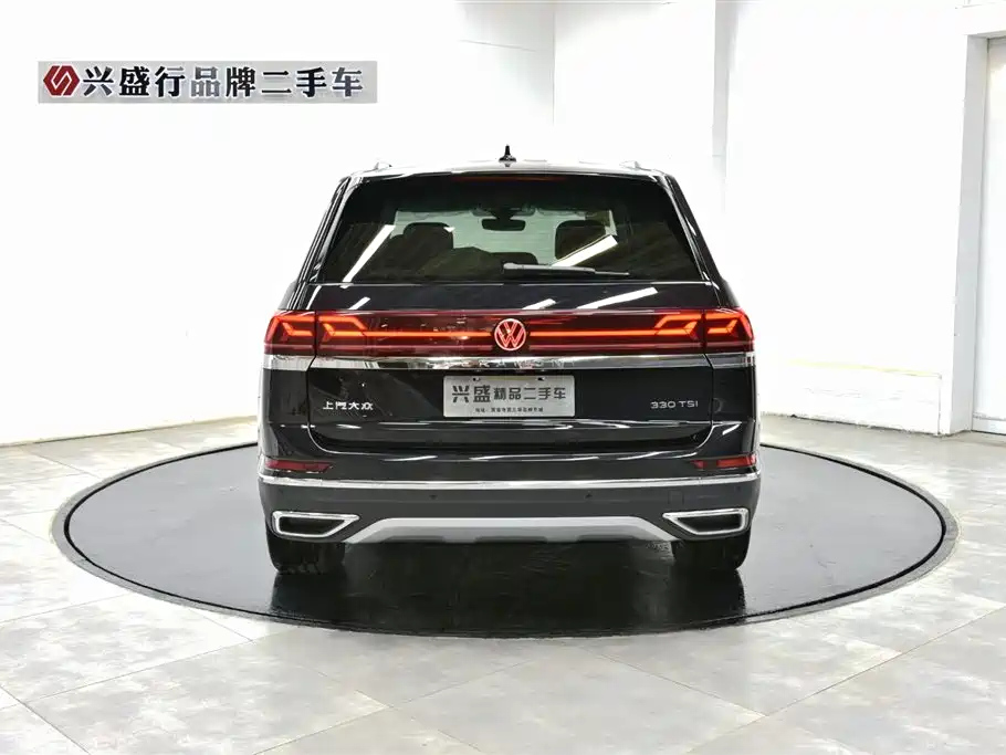VOLKSWAGEN TOURAN 2024