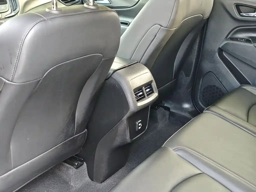 CHEVROLET EXPLORER 2021