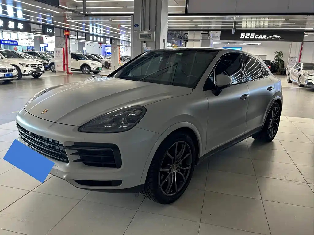 PORSCHE CAYENNE 2022