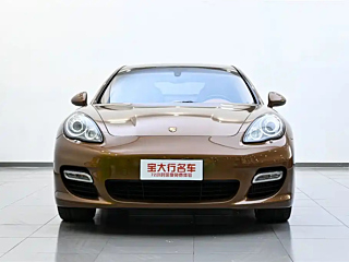 PORSCHE PANAMERA  2010