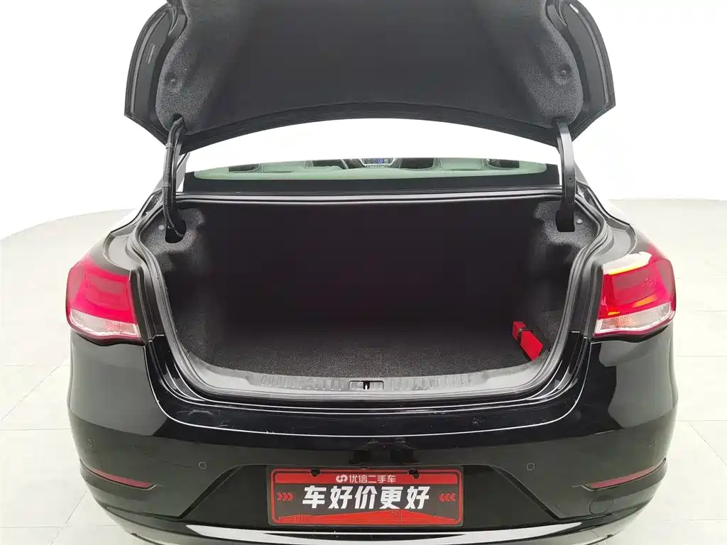 CHEVROLET MALIBU 2017