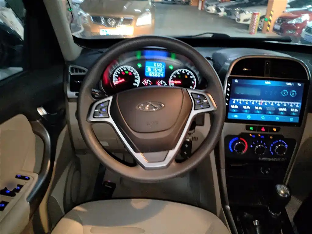 CHERY TIGGO 3 2014