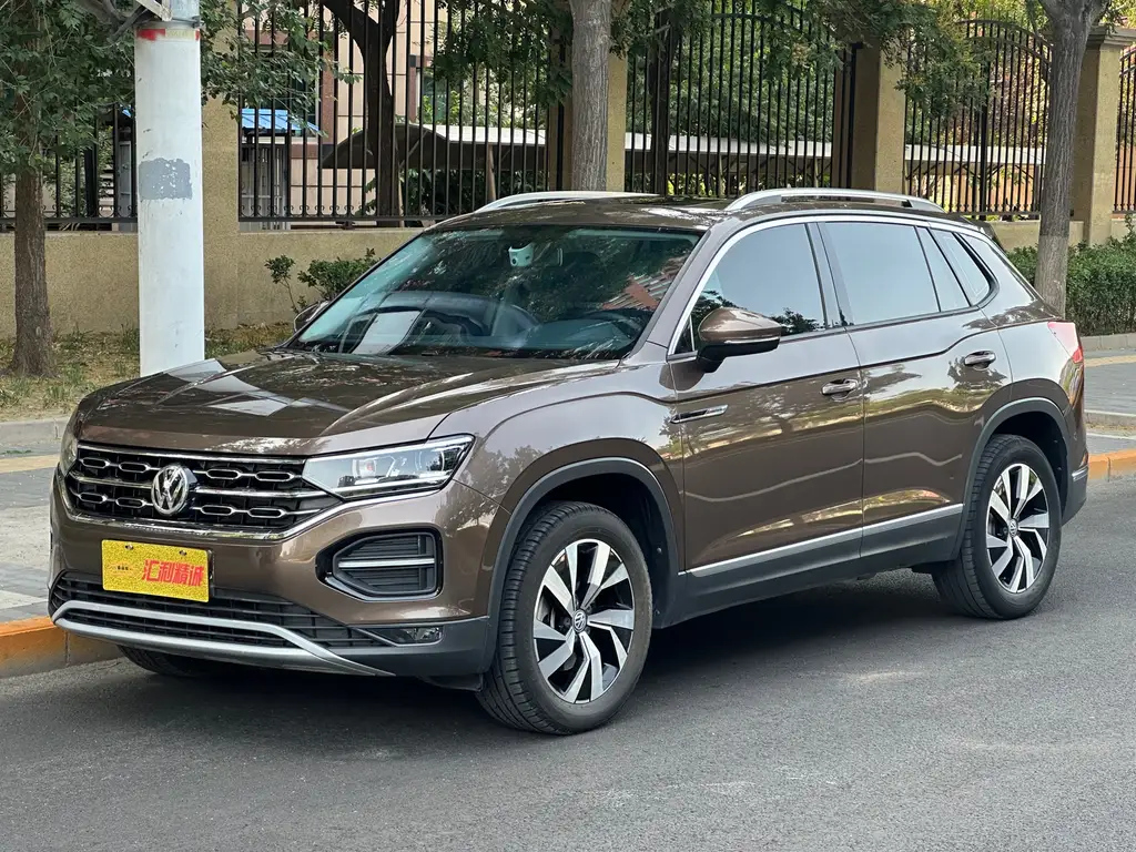 VOLKSWAGEN TAYRON 2019