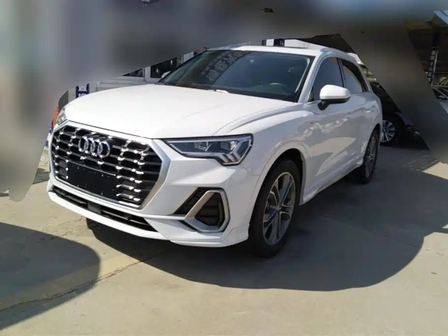 AUDI Q3 2020