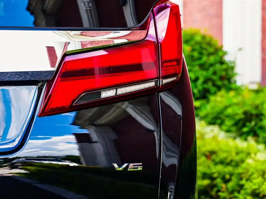 TOYOTA ALPHARD 2018