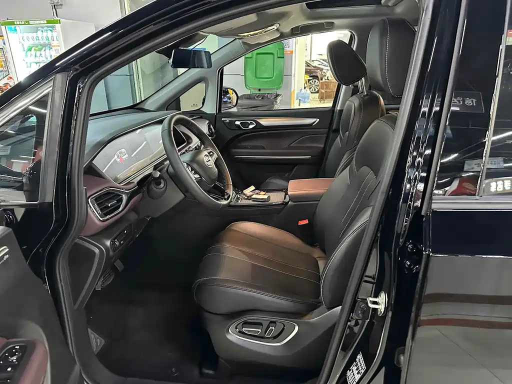 TRUMPCHI M6 2023