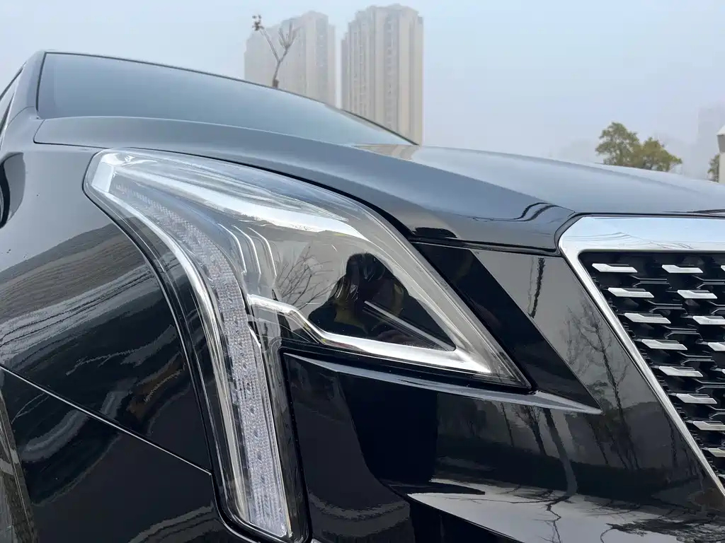 CADILLAC XT5 2020