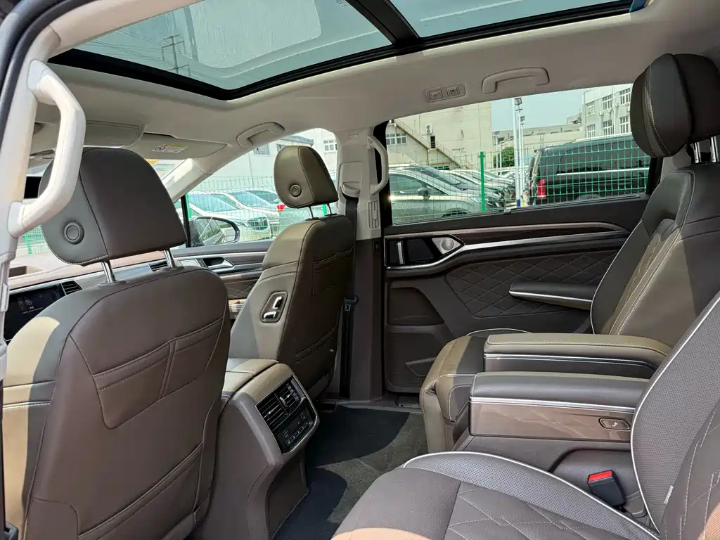 VOLKSWAGEN VILORAN 2020