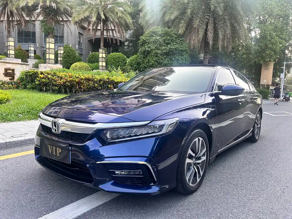 HONDA INSPIRE 2019