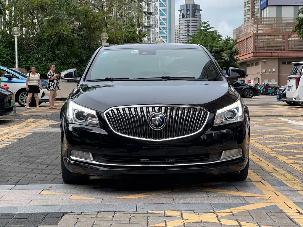 BUICK LACROSSE 2013