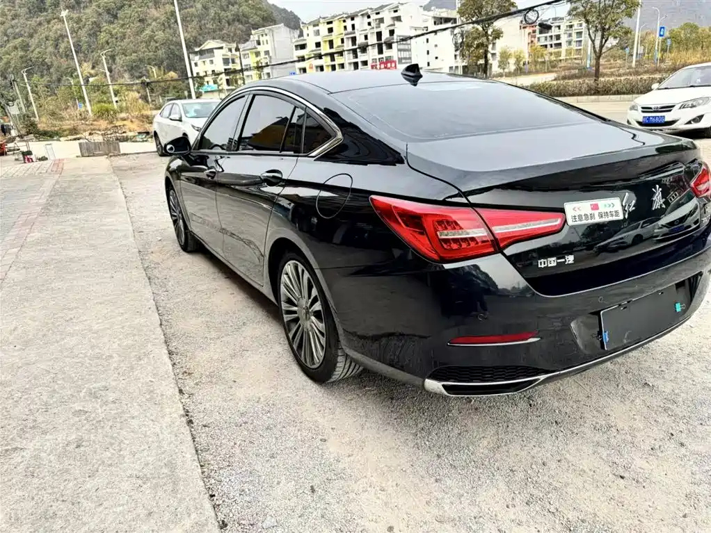 HONGQI H5 2022
