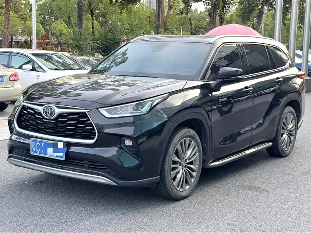 TOYOTA HIGHLANDER 2022