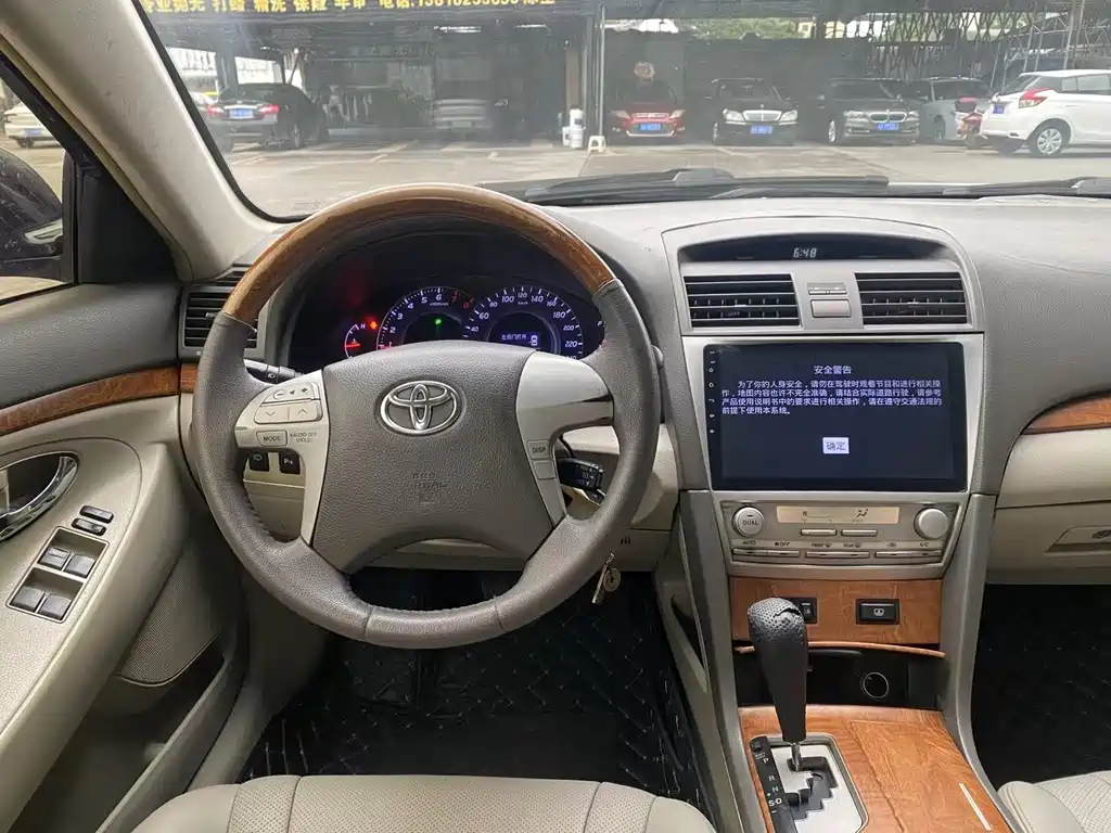 TOYOTA CAMRY 2009