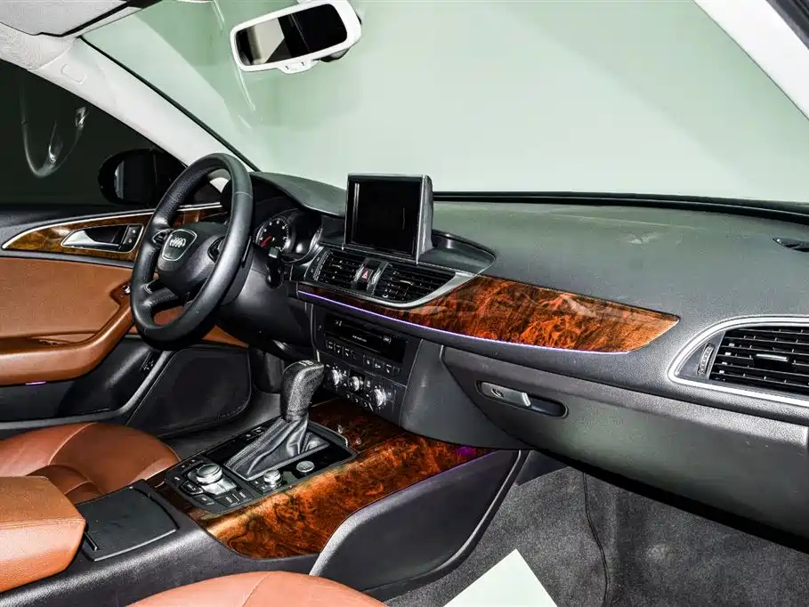 AUDI A6L 2018