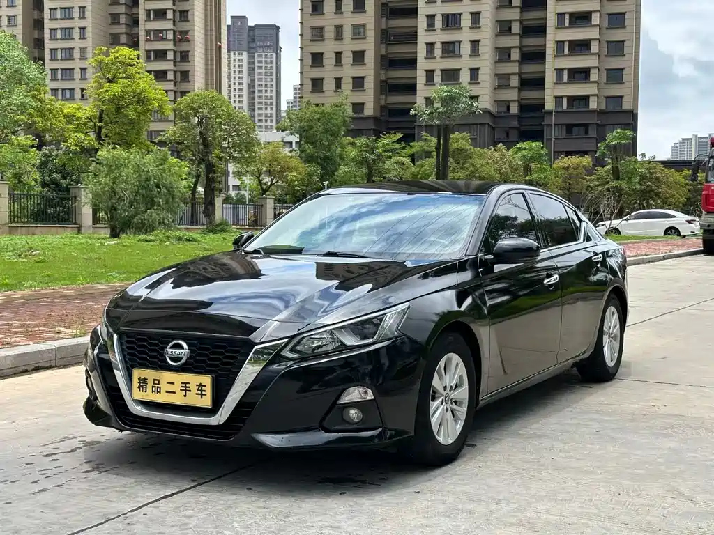 NISSAN TEANA 2021