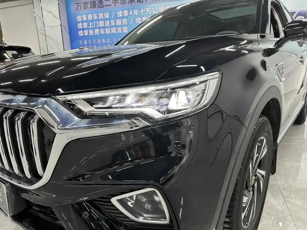 HONGQI HS5 2022
