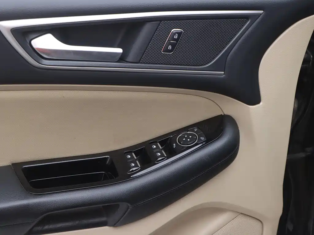 FORD EDGE 2018