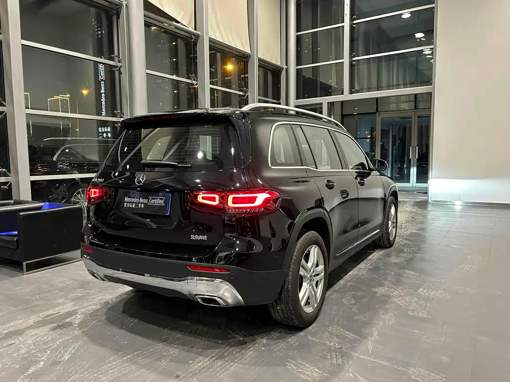 MERCEDES BENZ GLB 2022
