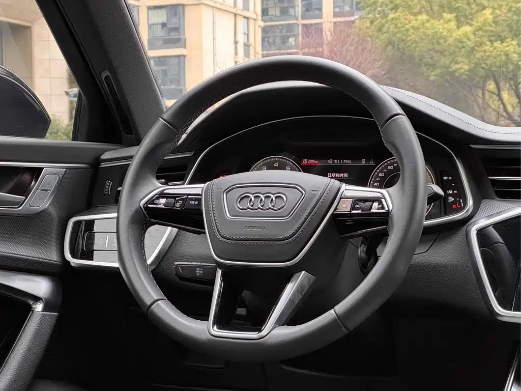 AUDI A6L 2024