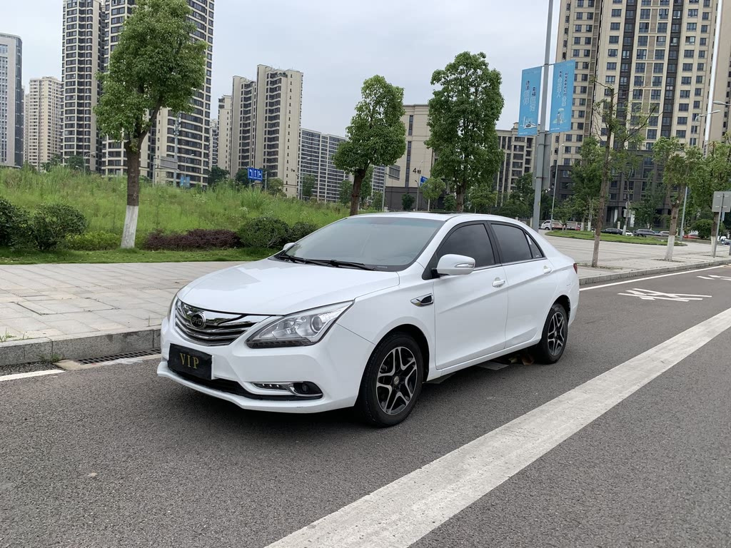 BYD G5 2014