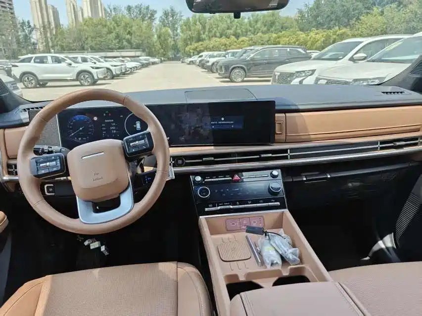 HYUNDAI SANTAFE 2024