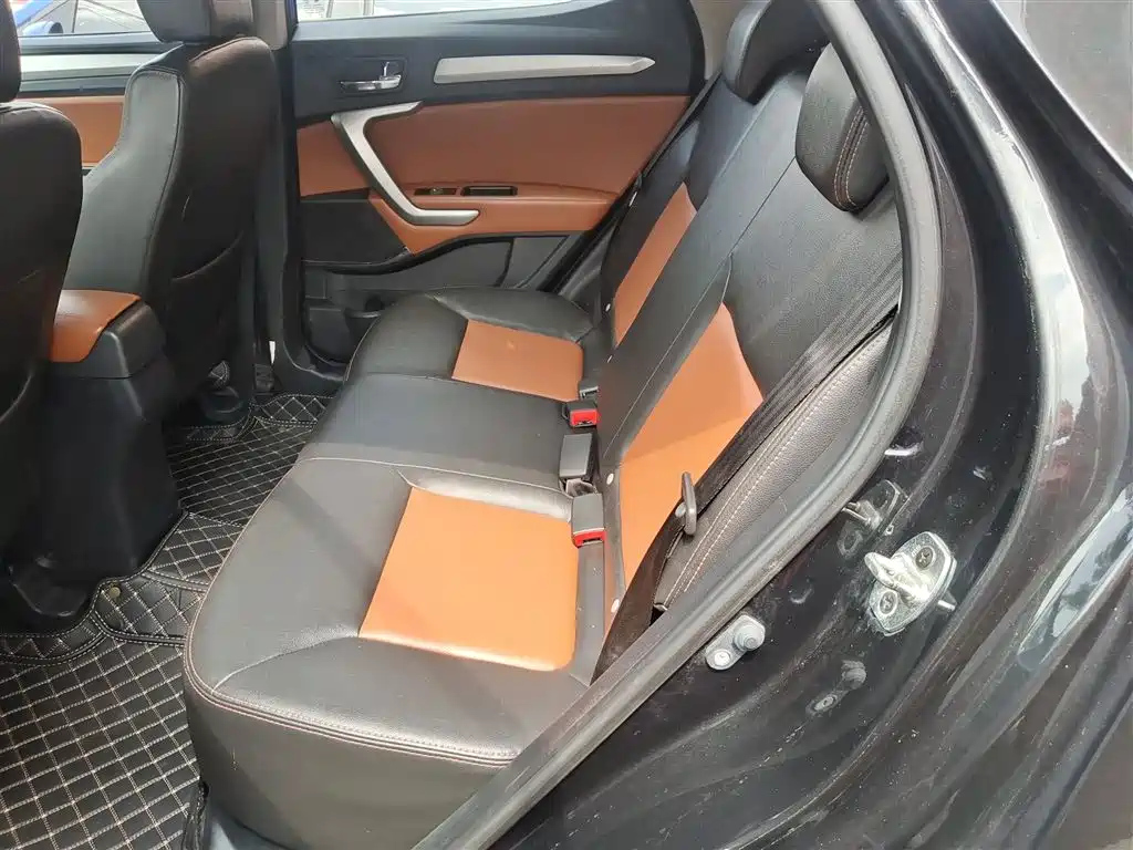 JAC REFINE S3 2014