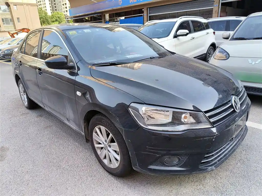 VOLKSWAGEN JETTA 2015