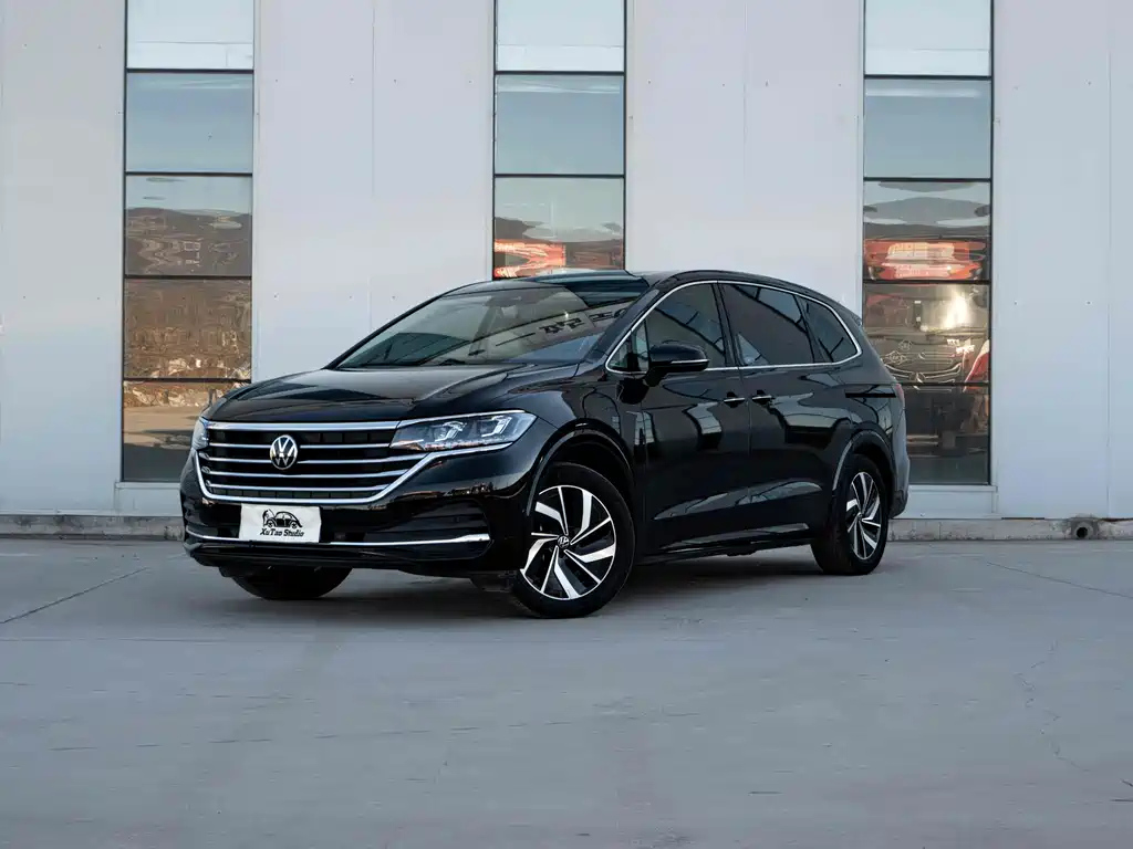 VOLKSWAGEN VILORAN 2022