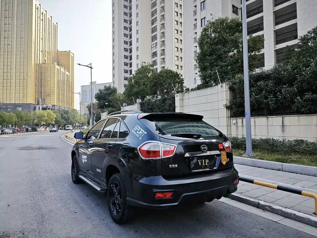 BYD S6 2013